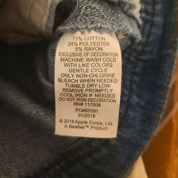 Junk Food Beatles Toddler Jean Jacket 2T - Picture 4 of 6